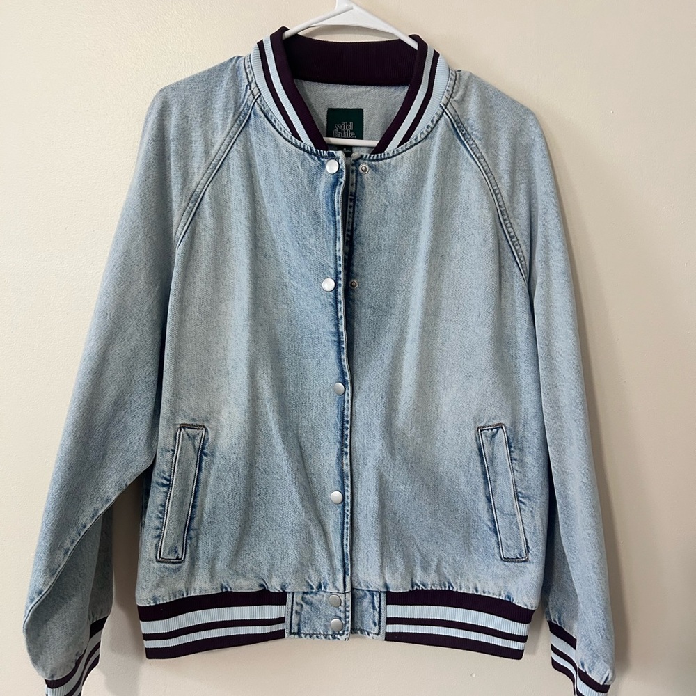 Like new Wild Fable Light Blue Jean Jacket with Black and White Trim